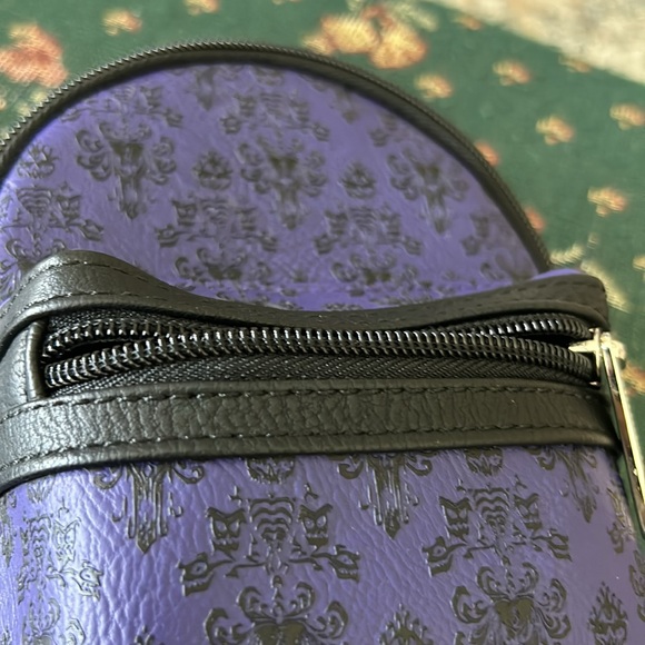Disney’s haunted mansion, wristlet, purple, and black has a place foot belt too - Picture 5 of 10
